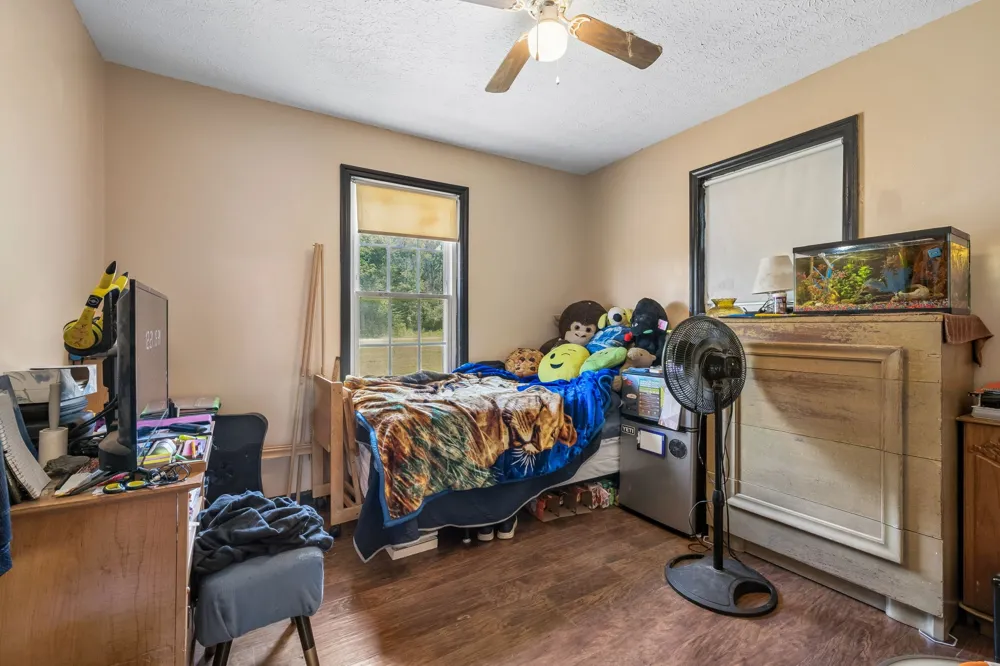 7008 Meadow Dr Centerville, TN 37033