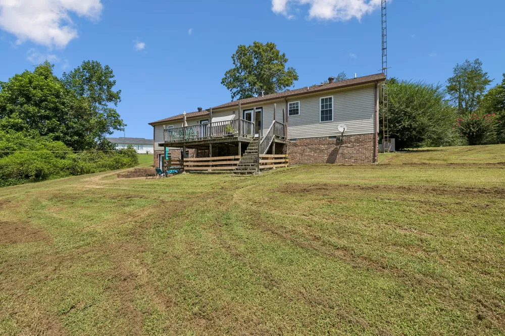 7008 Meadow Dr Centerville, TN 37033