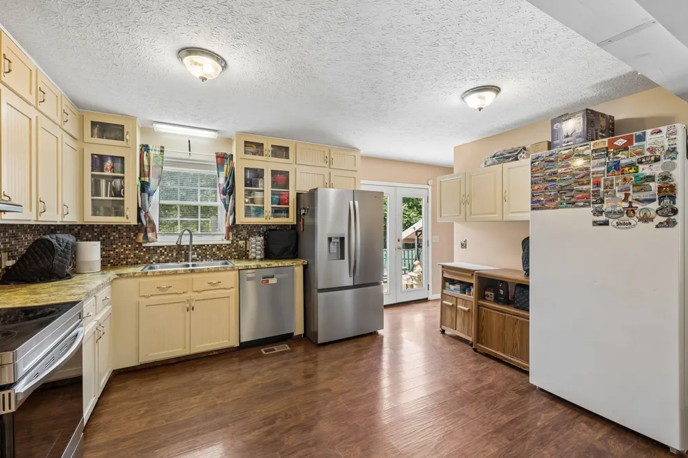 7008 Meadow Dr Centerville, TN 37033