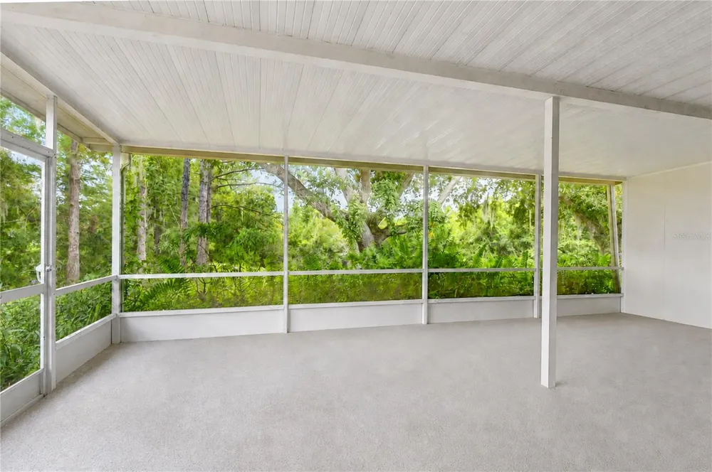 6026 SANDHILL RIDGE DRIVE Lithia, FL 33547