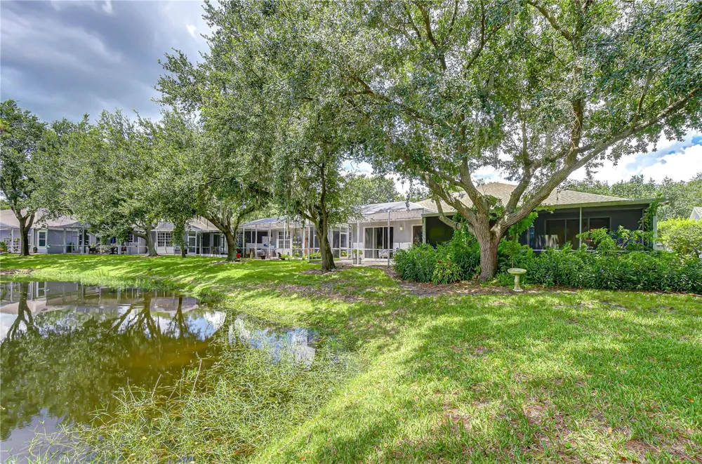 6026 SANDHILL RIDGE DRIVE Lithia, FL 33547