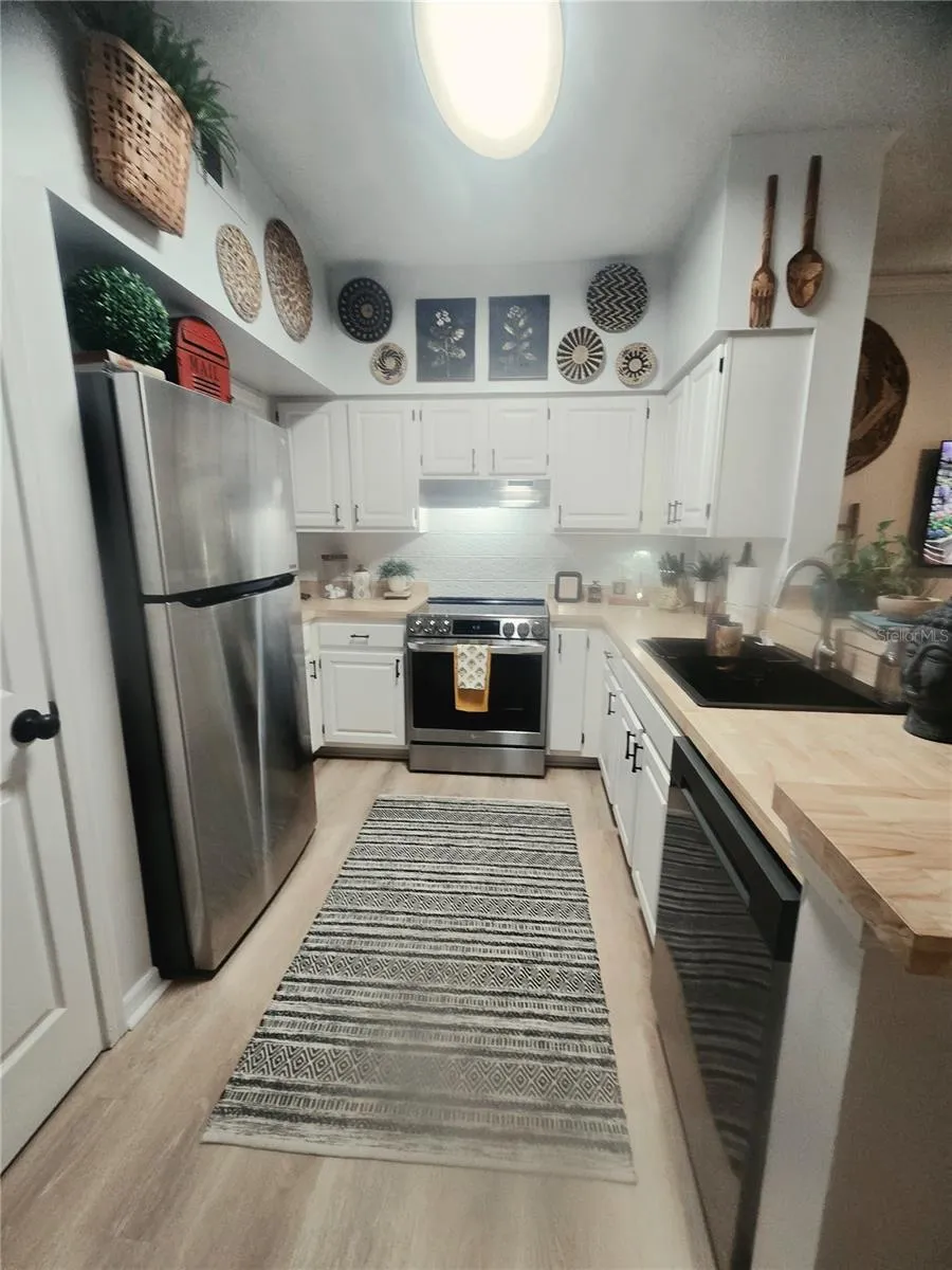 10000 SW 52ND AVENUE #D17 Gainesville, FL 32608