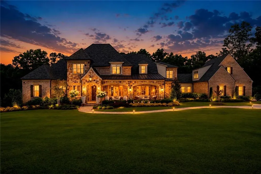 570 Lost River Bnd Milton, GA 30004