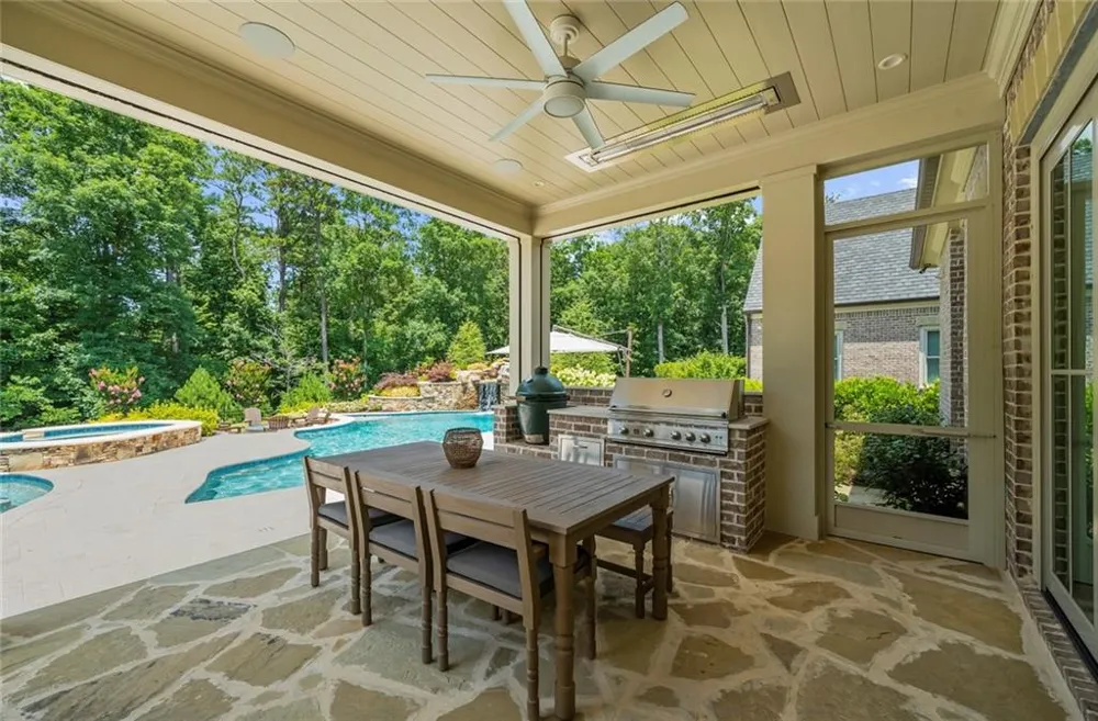570 Lost River Bnd Milton, GA 30004