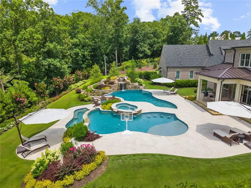 570 Lost River Bnd Milton, GA 30004