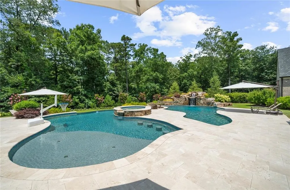 570 Lost River Bnd Milton, GA 30004