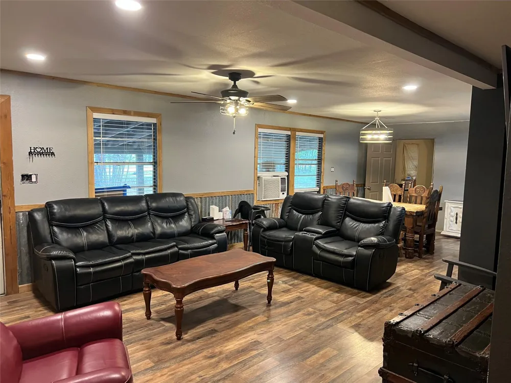 27138 S Oak Creek Drive Splendora, TX 77372