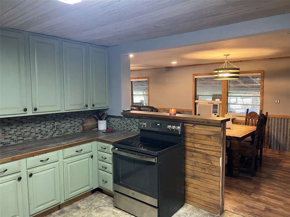 27138 S Oak Creek Drive Splendora, TX 77372