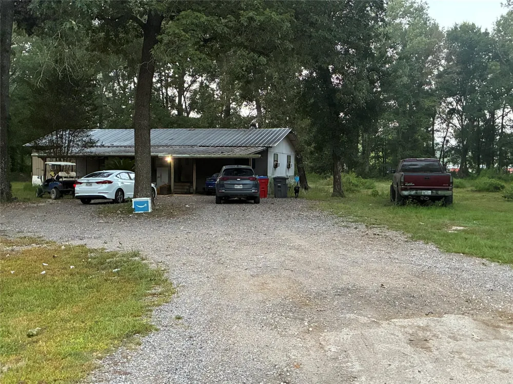 27138 S Oak Creek Drive Splendora, TX 77372