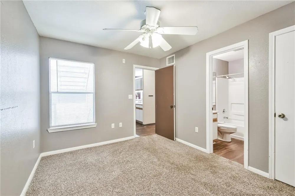 529 Southwest Parkway Parkway #203 College Station, TX 77840