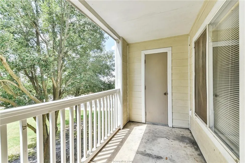 529 Southwest Parkway Parkway #203 College Station, TX 77840
