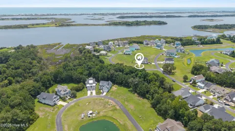 207 Marshside Landing