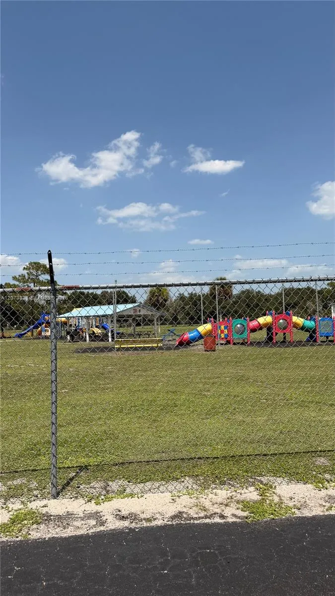 850 S Jasmine St Clewiston, FL 33440