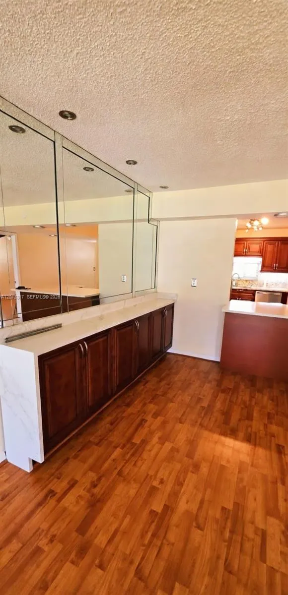 8911 S Hollybrook Blvd #310 Pembroke Pines, FL 33025