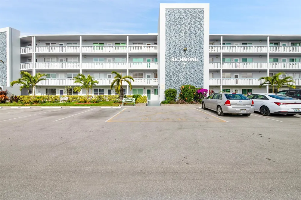 250 RICHMOND F #250 Deerfield Beach, FL 33442