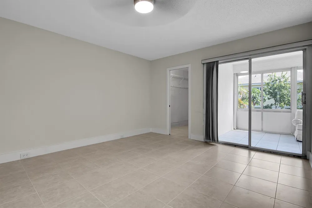 250 RICHMOND F #250 Deerfield Beach, FL 33442
