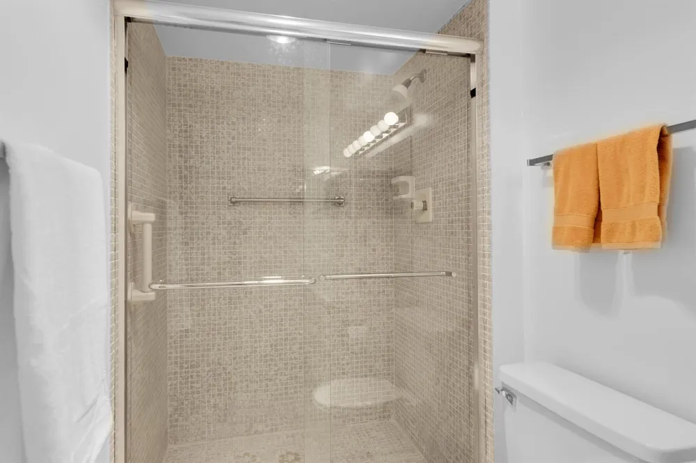 250 RICHMOND F #250 Deerfield Beach, FL 33442