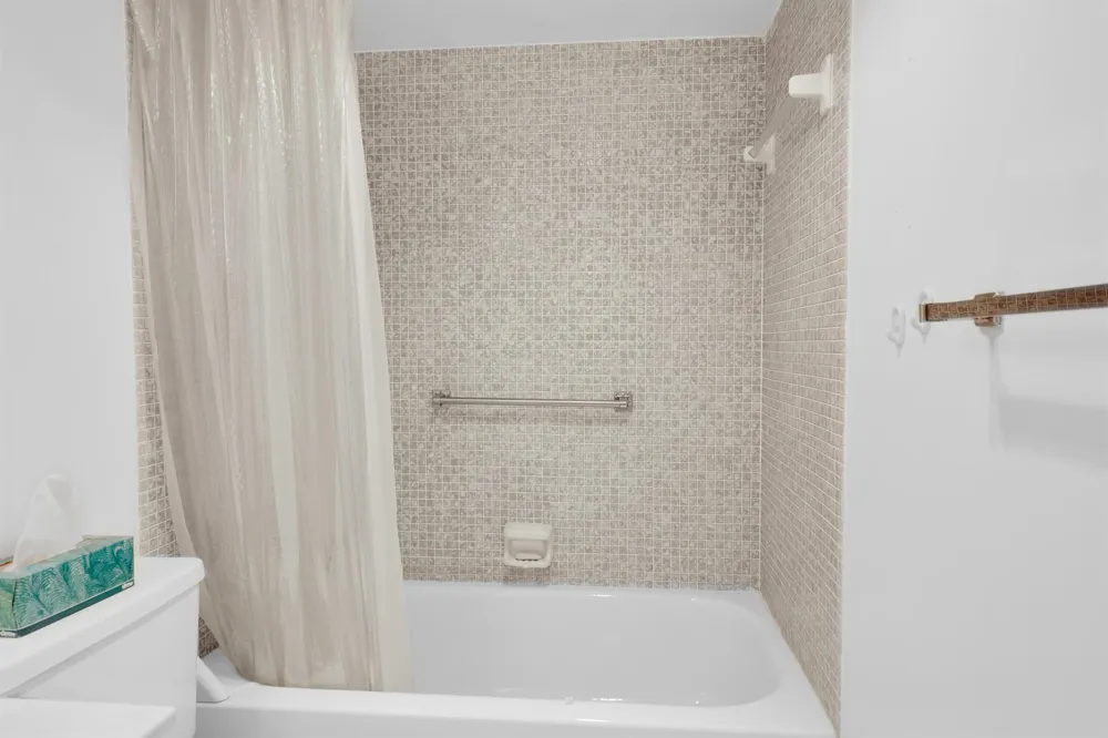 250 RICHMOND F #250 Deerfield Beach, FL 33442