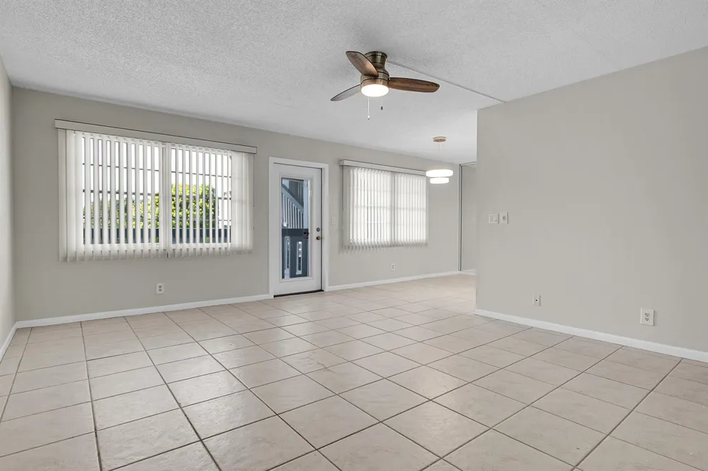 250 RICHMOND F #250 Deerfield Beach, FL 33442