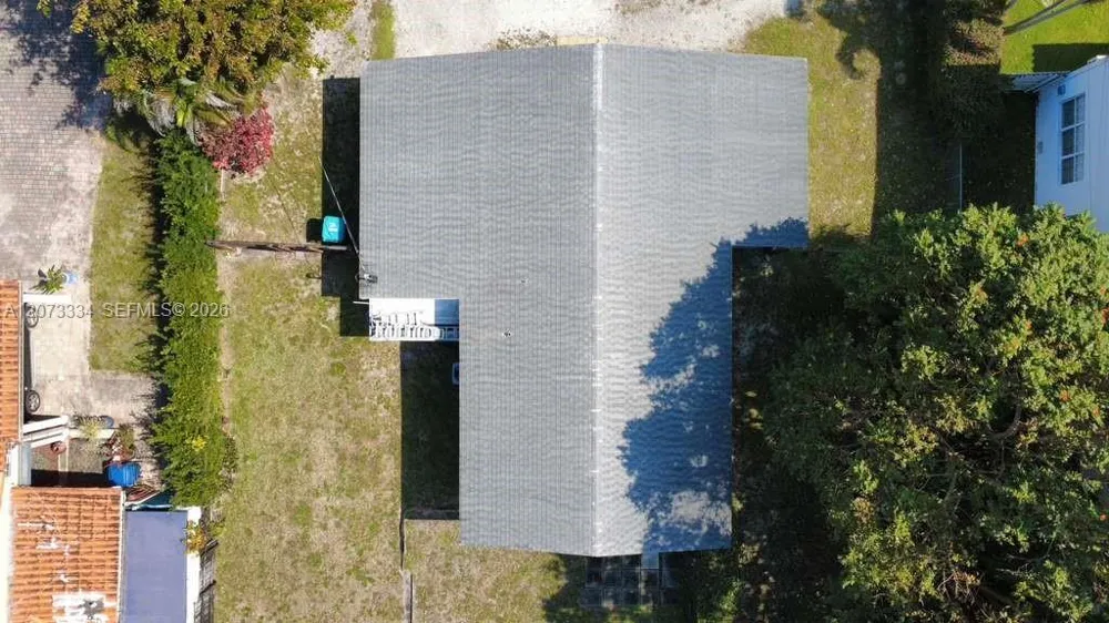 11600 NE 6th Ave Biscayne Park, FL 33161