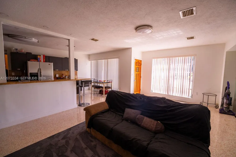 11600 NE 6th Ave Biscayne Park, FL 33161