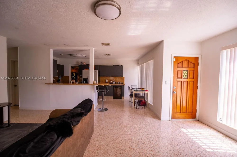 11600 NE 6th Ave Biscayne Park, FL 33161