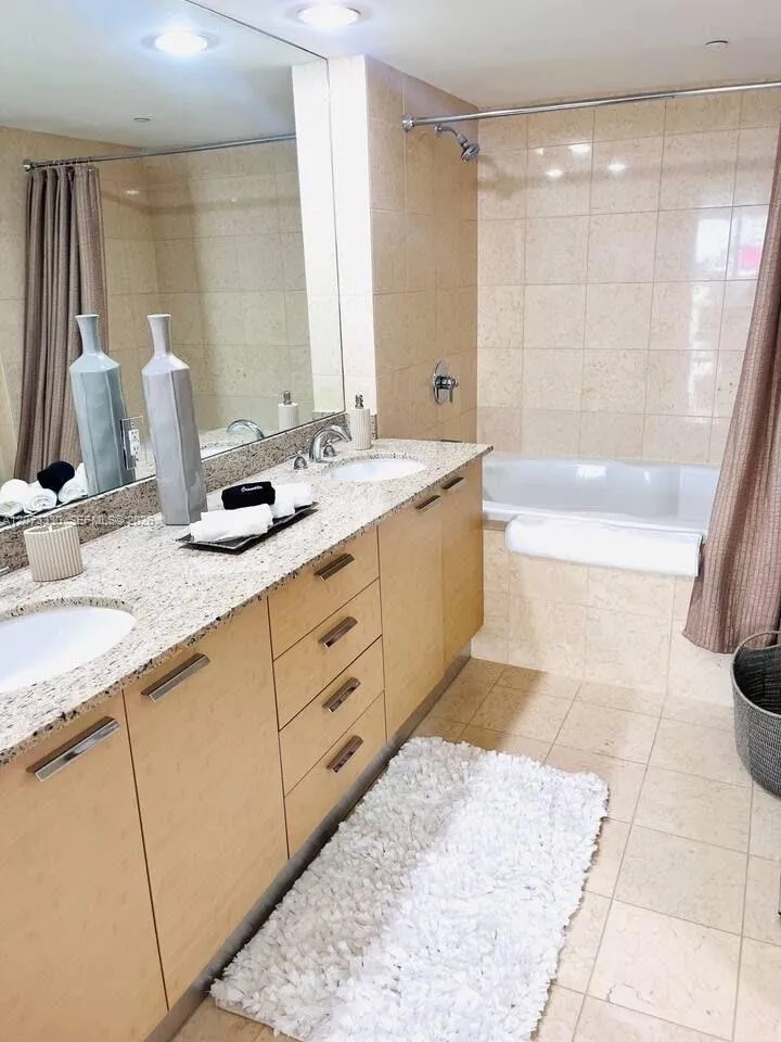 1850 S Ocean Dr #3508 Hallandale Beach, FL 33009
