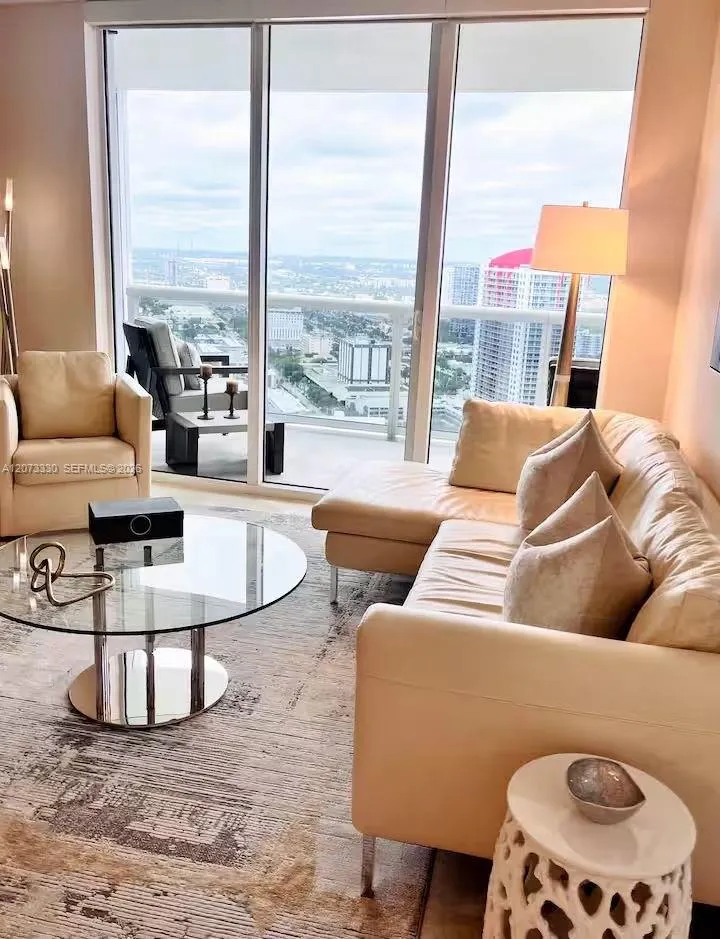 1850 S Ocean Dr #3508 Hallandale Beach, FL 33009