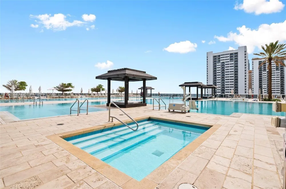 1850 S Ocean Dr #3508 Hallandale Beach, FL 33009