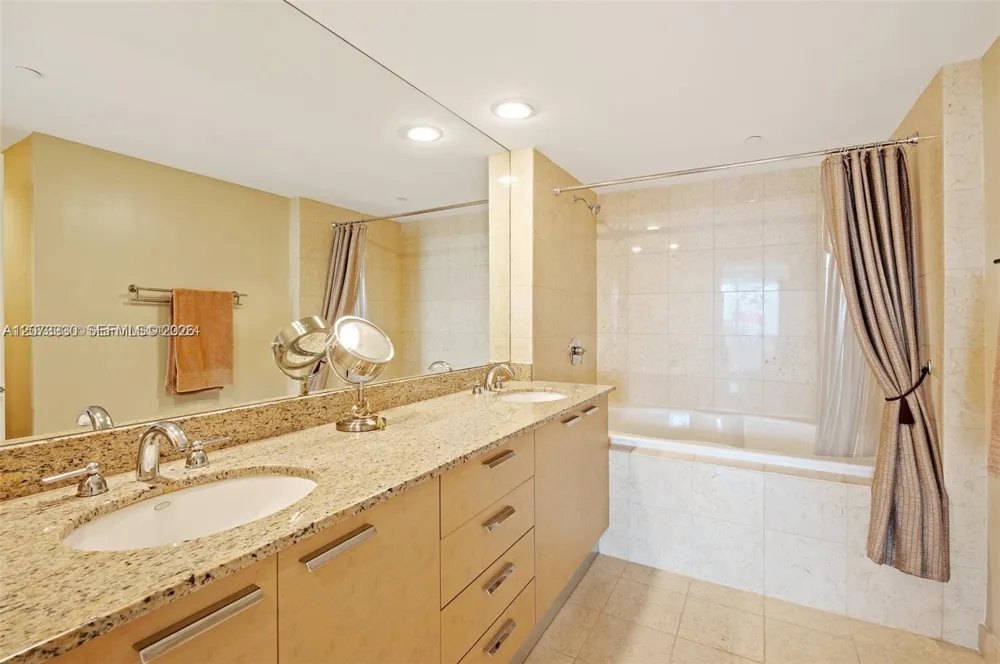 1850 S Ocean Dr #3508 Hallandale Beach, FL 33009