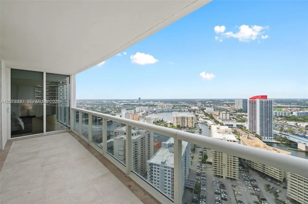 1850 S Ocean Dr #3508 Hallandale Beach, FL 33009