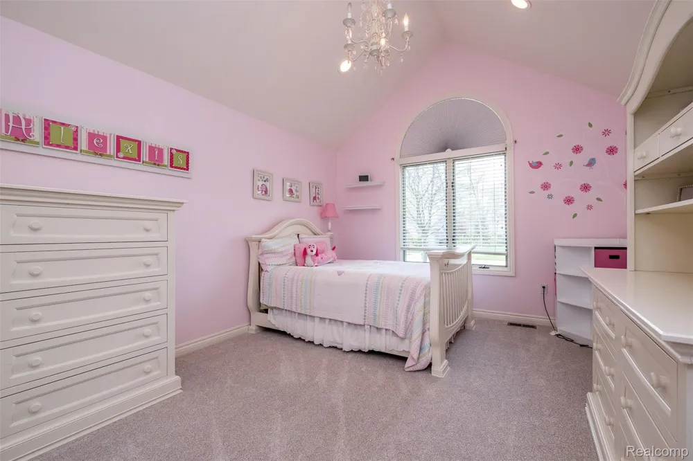 53588 Oak Grove Shelby Charter Township, MI 48315