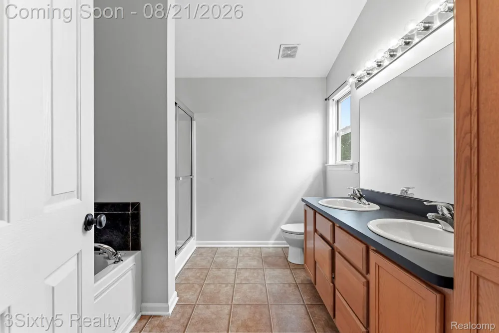 9224 Apple Cider Lane Berlin Charter Township, MI 48166
