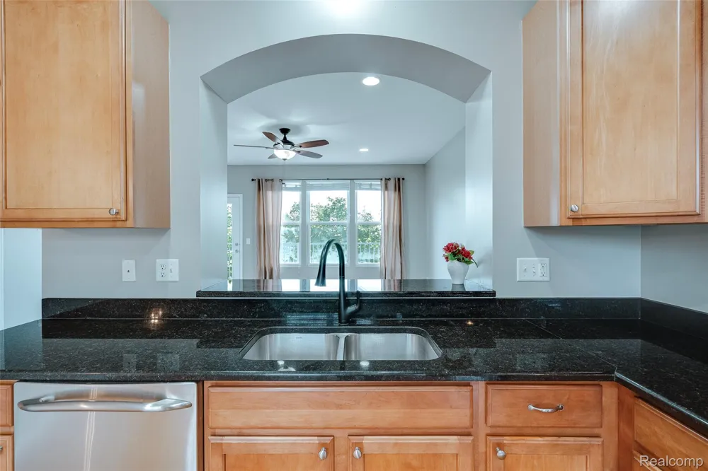 27974 Middleton Drive Novi City, MI 48377