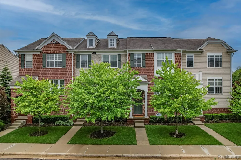 27974 Middleton Drive Novi City, MI 48377