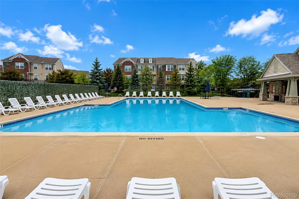 27974 Middleton Drive Novi City, MI 48377