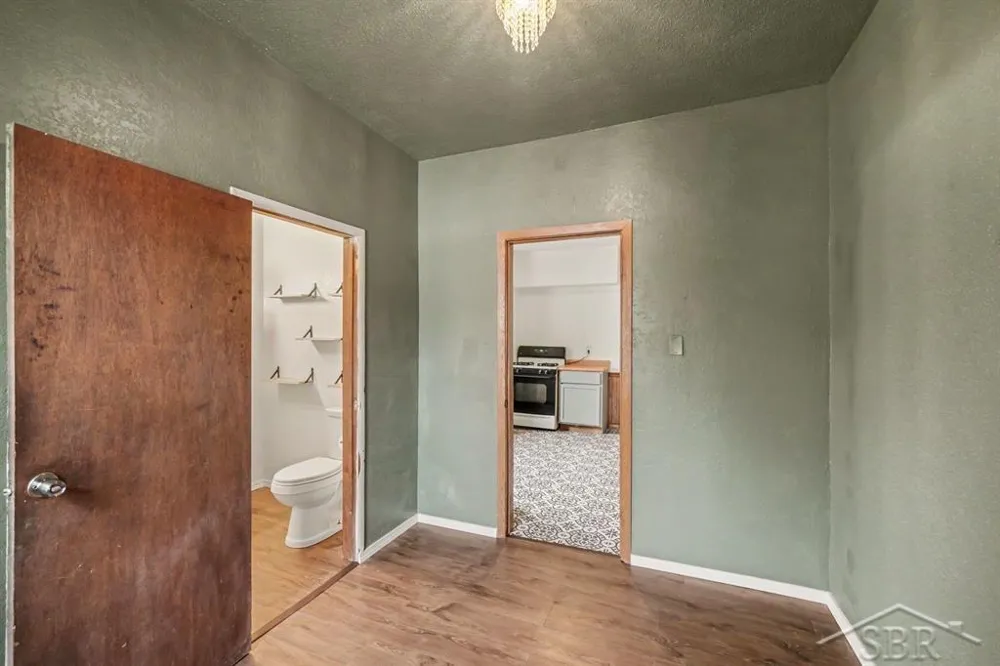 817 17th Street Bay City City, MI 48708