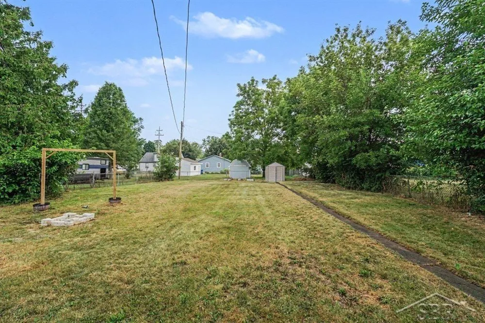 817 17th Street Bay City City, MI 48708