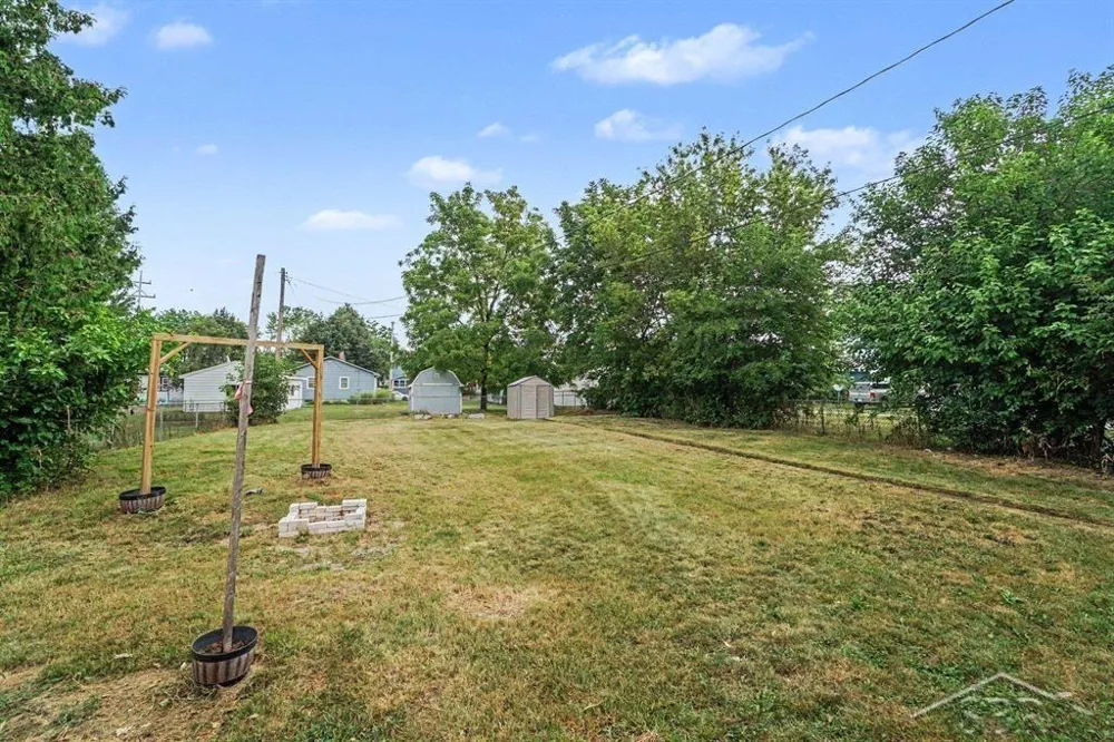 817 17th Street Bay City City, MI 48708