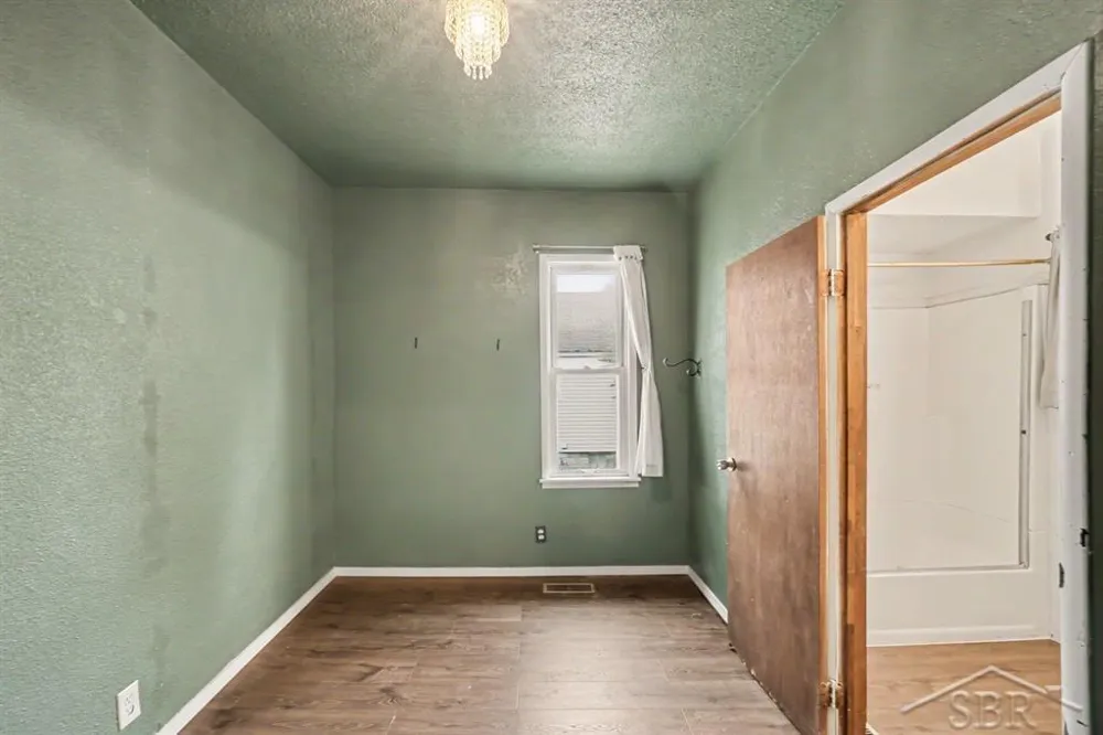 817 17th Street Bay City City, MI 48708
