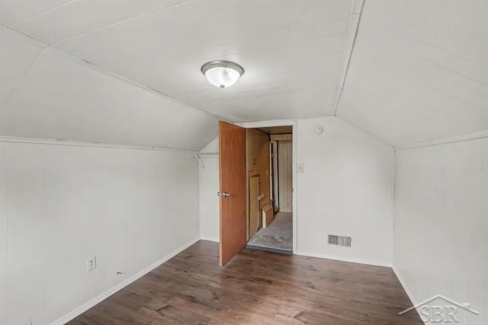 817 17th Street Bay City City, MI 48708