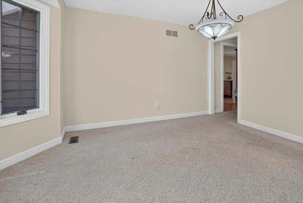 4729 Dimond Way Windsor Charter Township, MI 48821