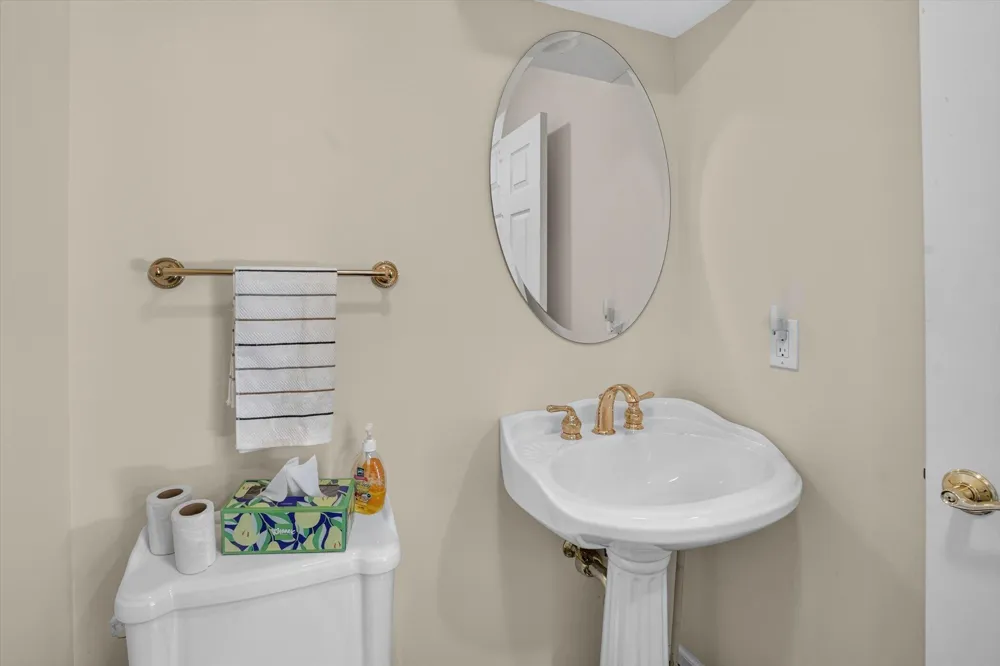4729 Dimond Way Windsor Charter Township, MI 48821
