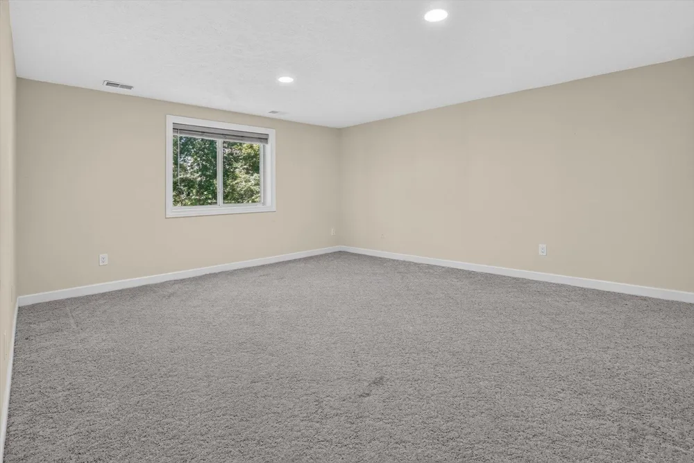 4729 Dimond Way Windsor Charter Township, MI 48821