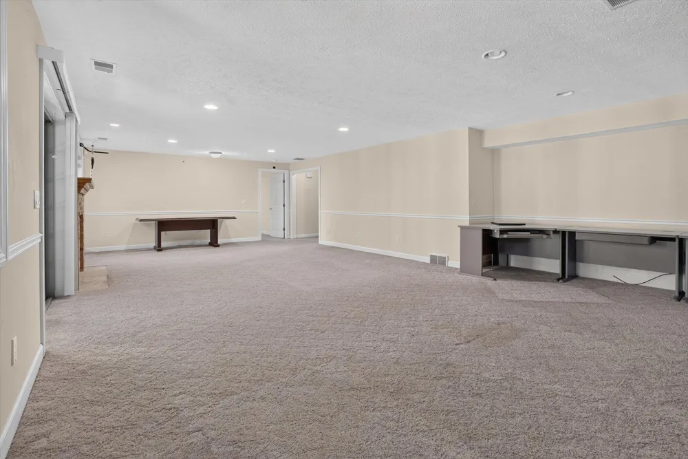 4729 Dimond Way Windsor Charter Township, MI 48821