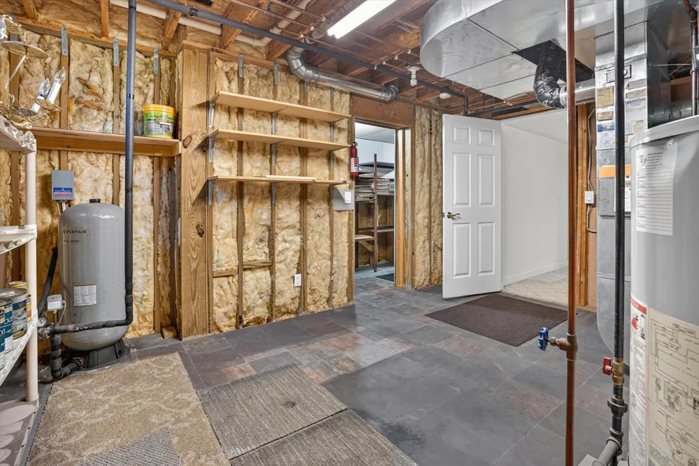 4729 Dimond Way Windsor Charter Township, MI 48821