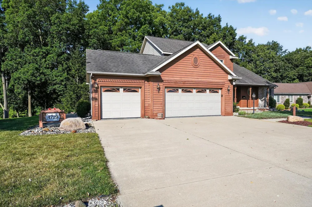 4729 Dimond Way Windsor Charter Township, MI 48821
