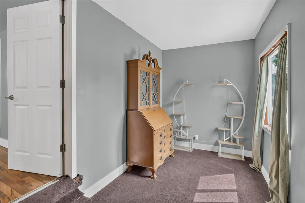 3519 Raven Avenue SW Wyoming City, MI 49509