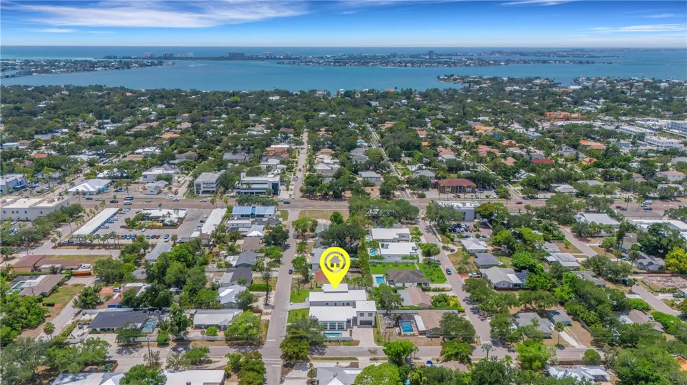2069 HIBISCUS STREET Sarasota, FL 34239