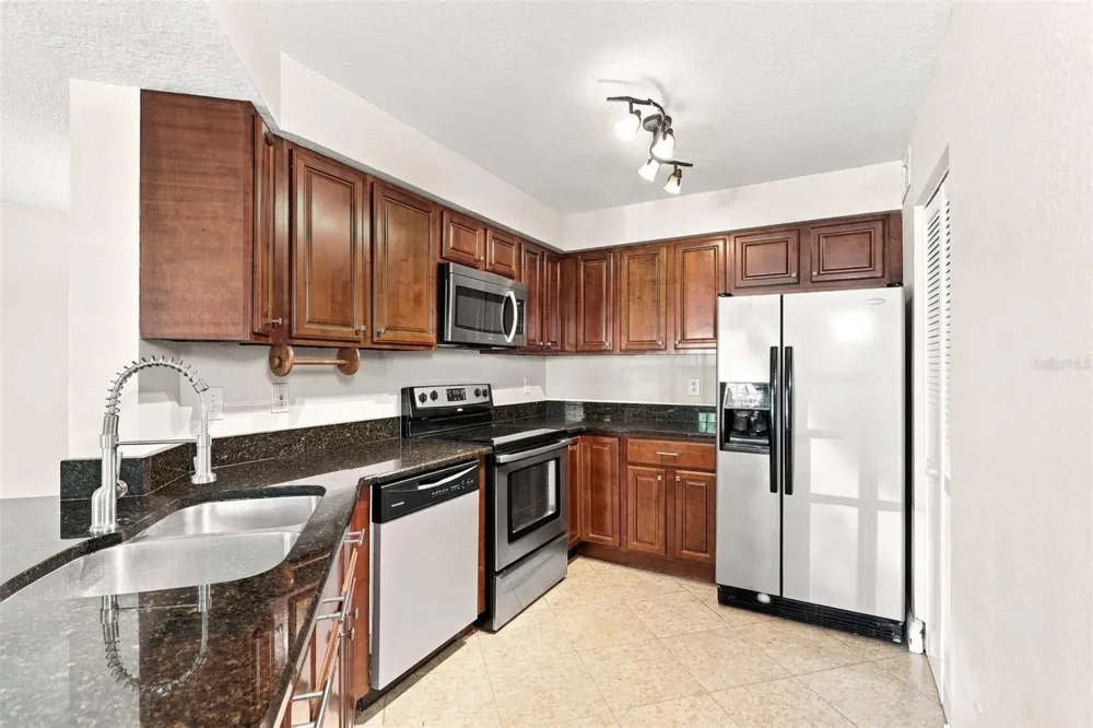 2550 ALAFAYA TRAIL #12104 Orlando, FL 32826